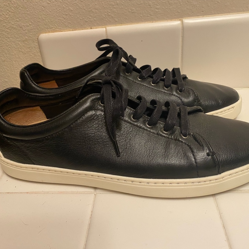 ⭐️ rag & bone Kent Low Top Leather Sneakers ⭐️